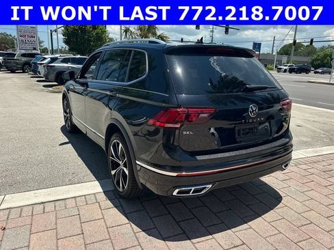 Used 2024 Volkswagen Tiguan SEL R-Line AWD/4WD image 9