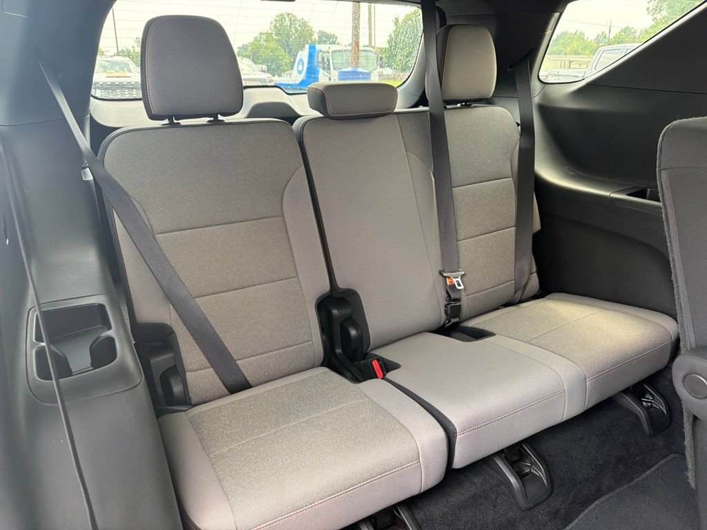 Used 2026 Chevrolet Traverse LT w/ Driver Confidence Package FWD image 13