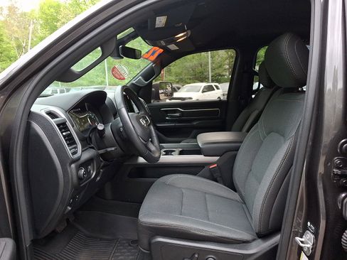 Certified 2022 RAM 1500 Big Horn AWD/4WD image 14