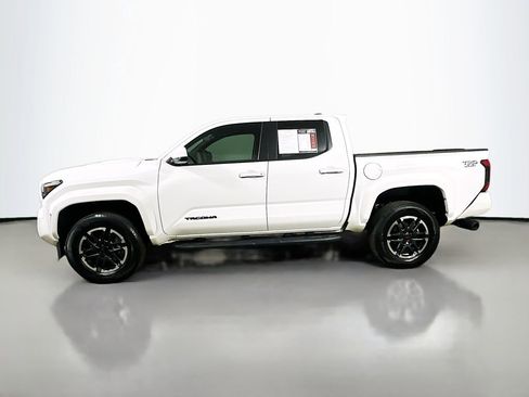 Used 2024 Toyota Tacoma TRD Sport RWD image 5