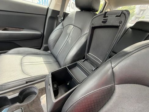 Used 2018 Kia Optima EX w/ Premium Package FWD image 25