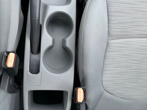 Used 2016 Hyundai Accent SE image 28