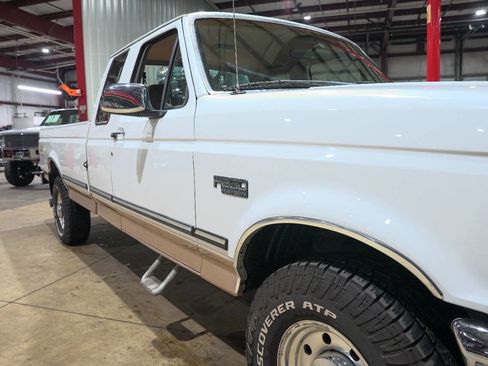 Used 1997 Ford F250 XLT image 38