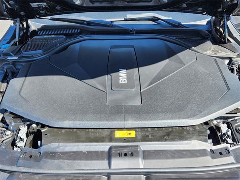 Certified 2024 BMW i5 eDrive40i w/ Premium Package image 20