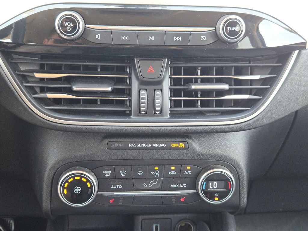 Used 2020 Ford Escape SE FWD image 20