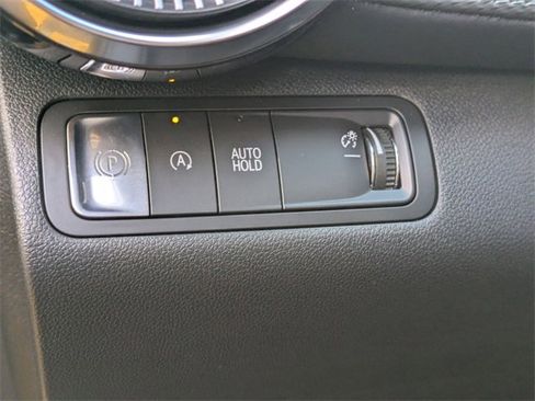 New 2026 Chevrolet Equinox LT image 11