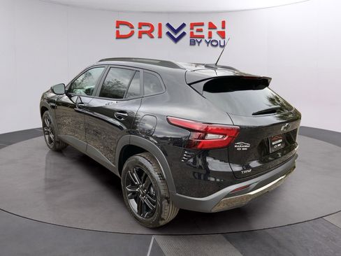 New 2026 Chevrolet Trax ACTIV w/ Driver Confidence Package image 3