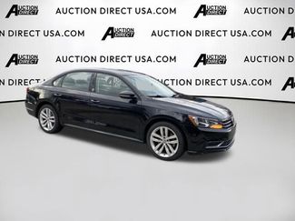 Used 2019 Volkswagen Passat 2.0T Wolfsburg video 2