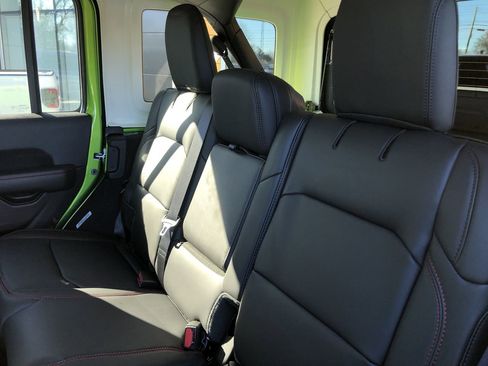 New 2026 Jeep Wrangler Unlimited Rubicon image 11