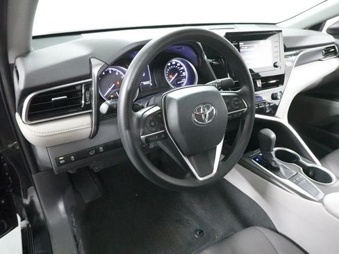 Used 2022 Toyota Camry LE FWD image 22