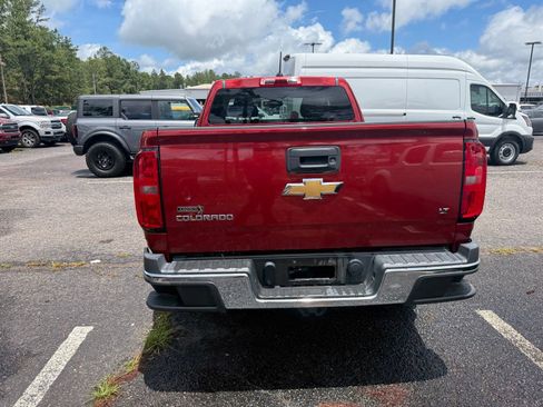 Used 2015 Chevrolet Colorado LT w/ Luxury Package RWD image 6