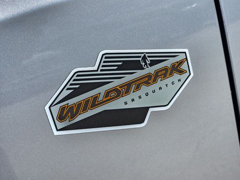 Used 2022 Ford Bronco Wildtrak AWD/4WD image 12