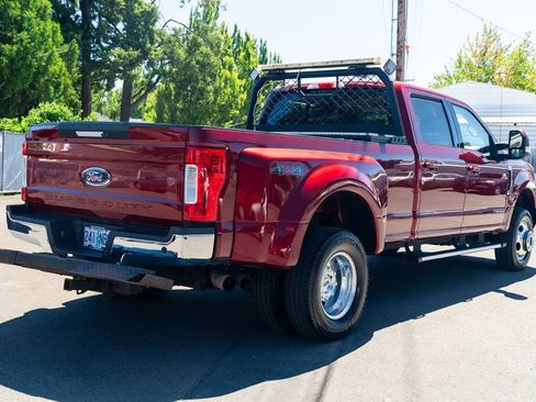 Used 2017 Ford F350 Lariat AWD/4WD image 7