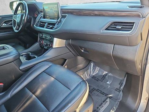 Used 2021 Chevrolet Tahoe Z71 w/ Z71 Off-Road Package image 22