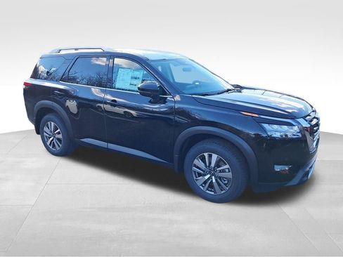 New 2025 Nissan Pathfinder SL w/ Lighting Package (N92) image 15