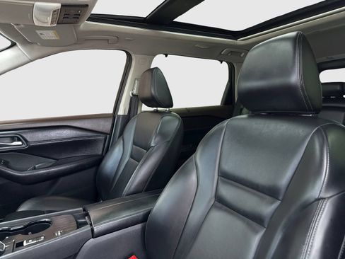 Used 2023 Nissan Rogue SV w/ SV Premium B Package FWD image 15