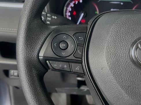 Used 2025 Toyota RAV4 LE FWD image 17