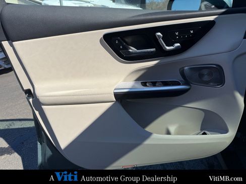 New 2026 Mercedes-Benz GLC 350e GLC 350e image 11