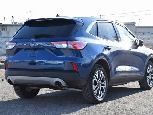 Certified 2022 Ford Escape SEL w/ Technology Package image 5