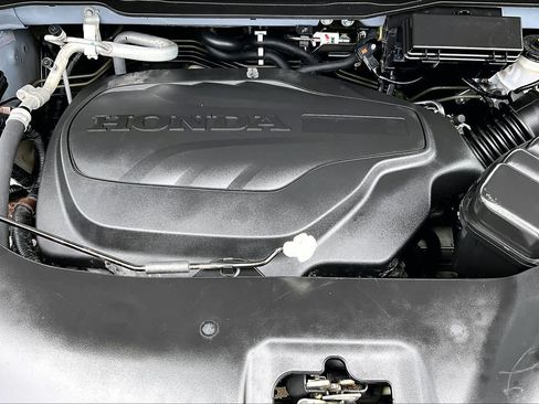 Used 2022 Honda Pilot Touring image 32