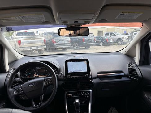 Used 2018 Ford EcoSport Titanium image 12