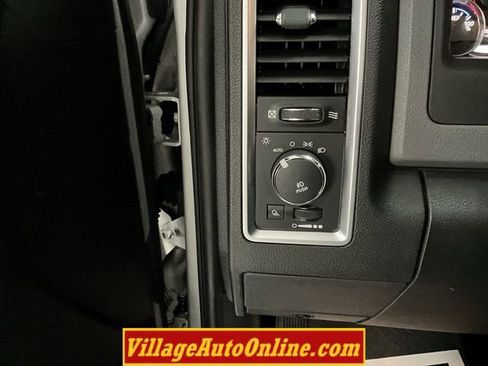Used 2016 RAM 1500 Big Horn image 23