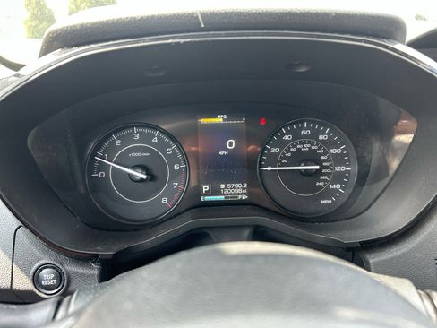 Used 2022 Subaru Impreza 2.0i image 10