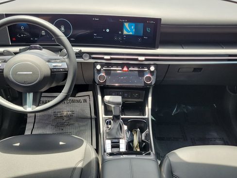 Certified 2025 Hyundai Tucson SEL image 11