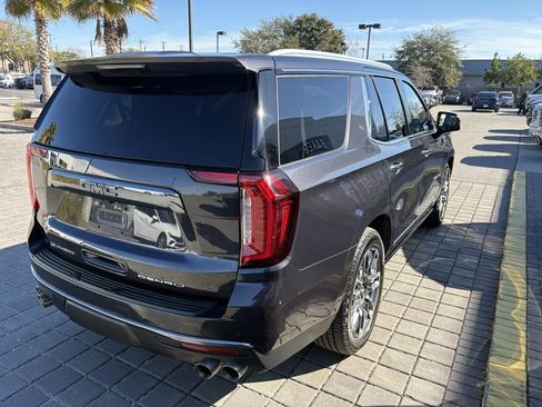 Used 2023 GMC Yukon Denali Ultimate image 5
