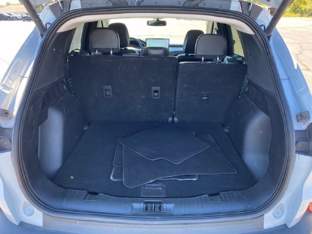 Used 2025 Ford Escape Platinum AWD/4WD image 21