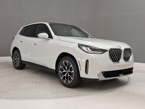 New 2026 BMW X3 xDrive30i w/ Convenience Package AWD/4WD image 7