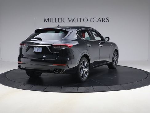 Certified 2023 Maserati Levante GT image 6