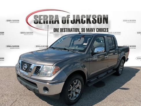 Used 2019 Nissan Frontier SL RWD image 4