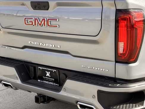 New 2026 GMC Sierra 1500 Denali w/ Denali Reserve Package image 4