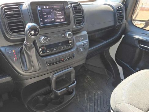 Used 2023 RAM ProMaster 2500 FWD image 30