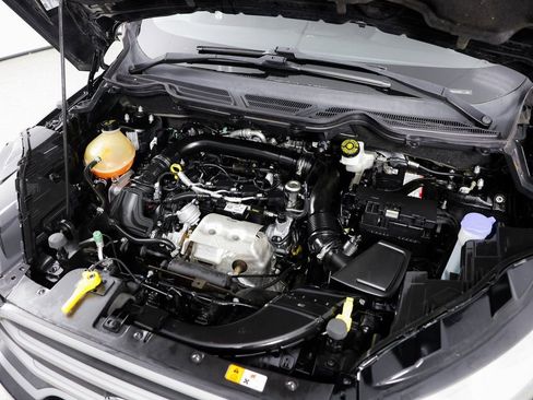 Used 2018 Ford EcoSport SE image 13