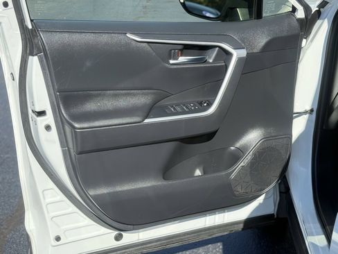 Certified 2021 Toyota RAV4 XLE image 13