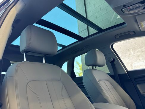 Used 2022 Audi Q5 2.0T Premium Plus w/ Premium Plus Package image 17