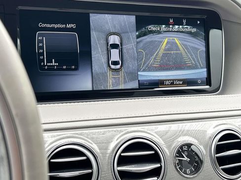 Used 2017 Mercedes-Benz S 550 Sedan image 35