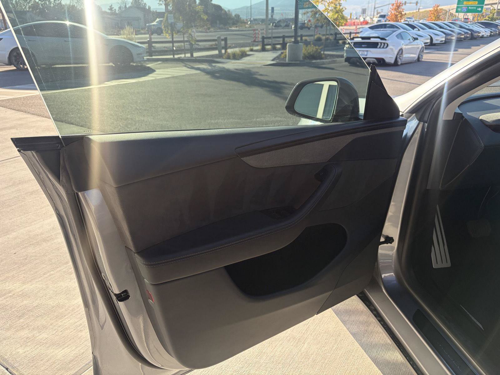 Used 2026 Tesla Model Y AWD image 10