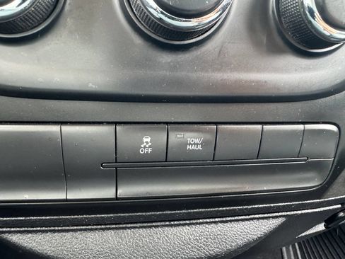 Used 2013 RAM 1500 Tradesman w/ Popular Equipment Group AWD/4WD image 26