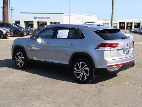 Used 2021 Volkswagen Atlas Cross Sport SEL Premium AWD/4WD image 6