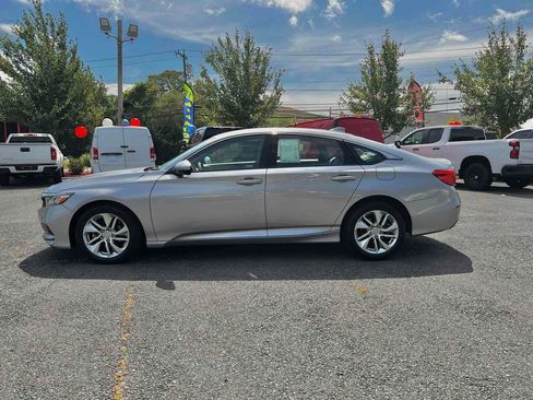 Used 2019 Honda Accord LX image 4