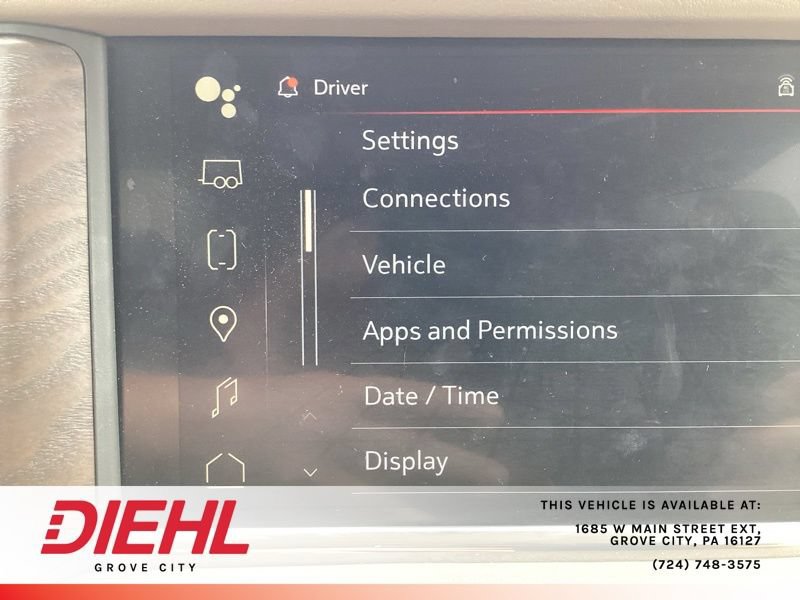 Certified 2022 GMC Yukon Denali w/ Denali Premium Package AWD/4WD image 46