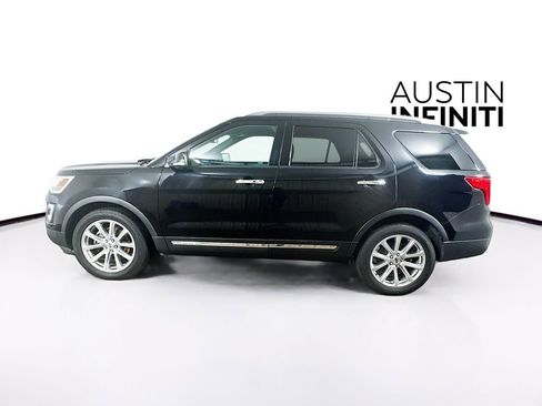 Used 2017 Ford Explorer Limited image 4