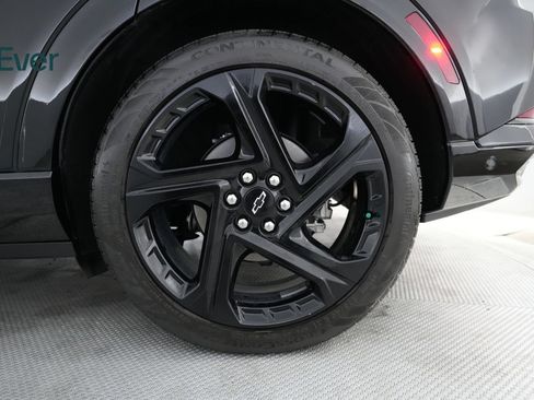 Used 2024 Chevrolet Equinox EV RS FWD image 9