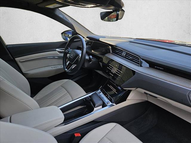 Used 2024 Audi Q8 e-tron Premium Plus w/ Premium Plus Package AWD/4WD image 10