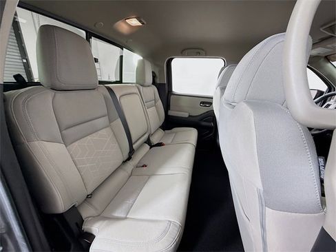 Certified 2025 Nissan Frontier SV w/ SV Convenience Package image 27