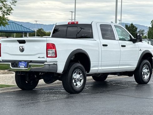 Used 2024 RAM 3500 Tradesman w/ Chrome Appearance Group AWD/4WD image 2
