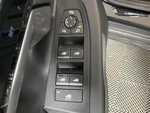 Certified 2024 BMW 530i w/ Premium Package image 25